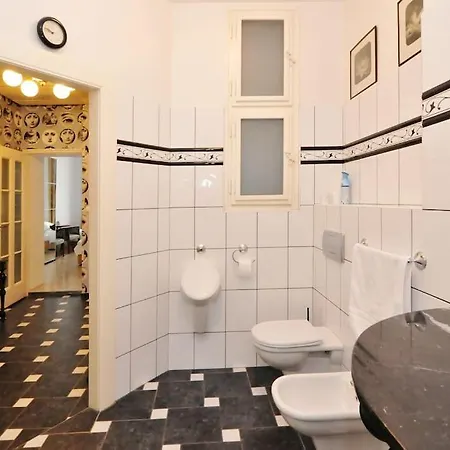 Apartamento Old Town Cozy Luxury In Heart Of *