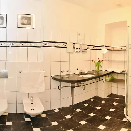 Apartamento Old Town Cozy Luxury In Heart Of